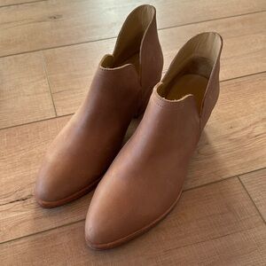 Nisolo leather booties size 9 tan